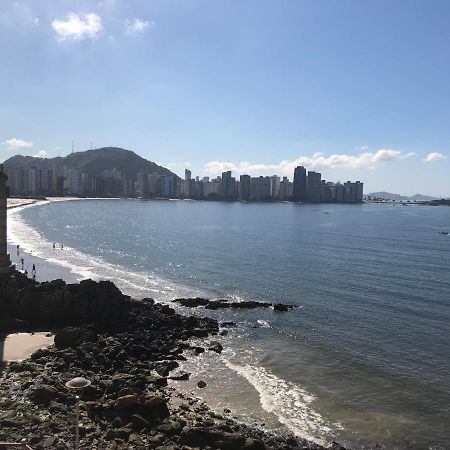 Apartamento Frente A Praia Sao Vicente Luaran gambar