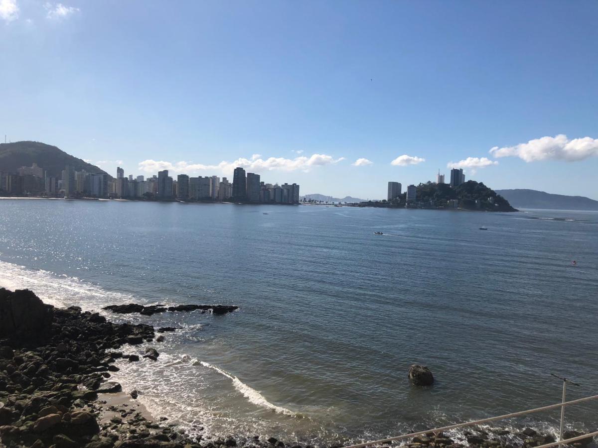 Apartamento Frente A Praia Sao Vicente Luaran gambar